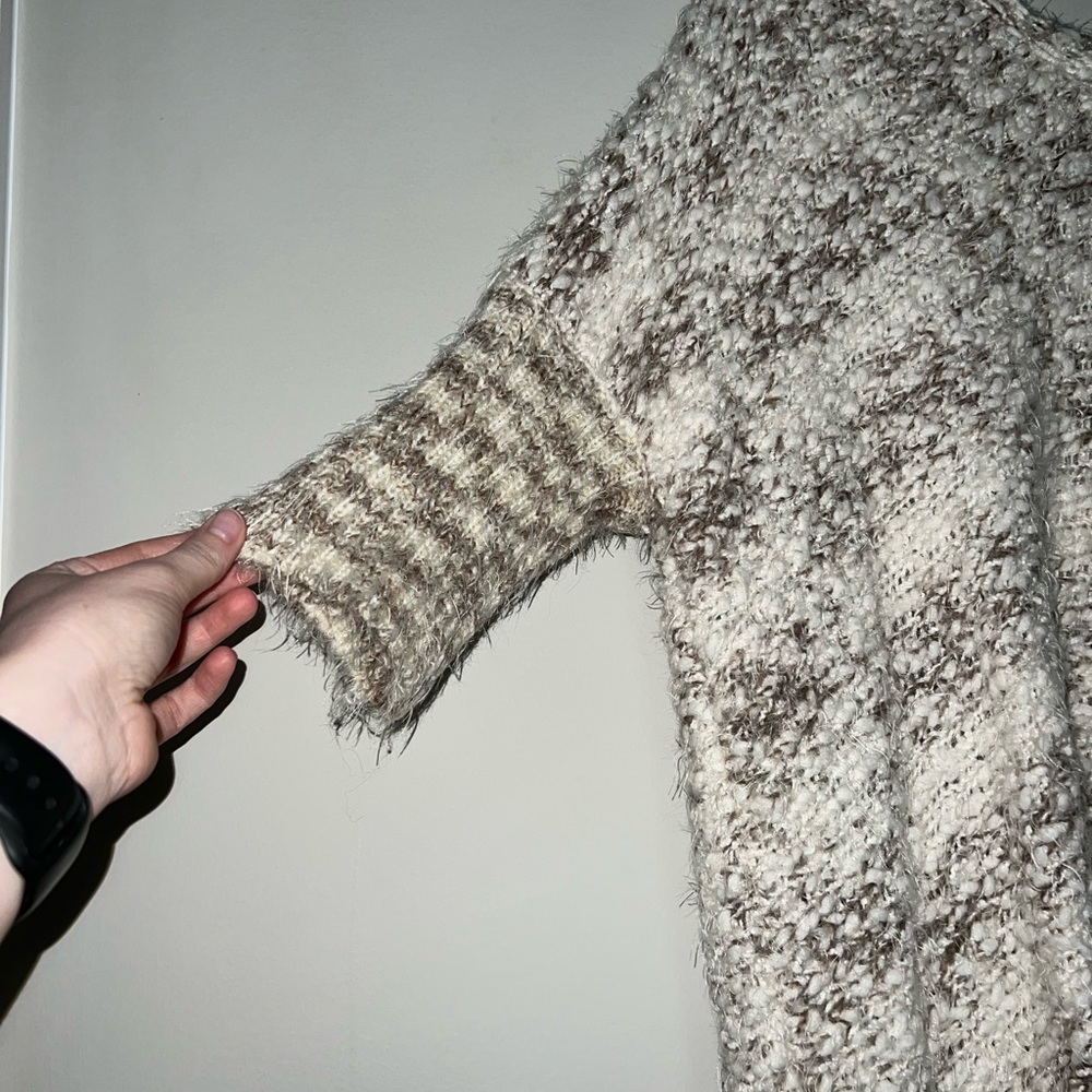 Sweater - Picture 2 of 3